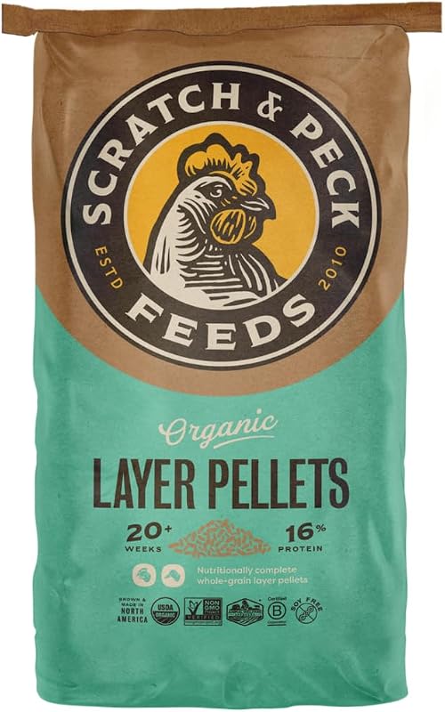 Scratch and Peck Layer Pellets
